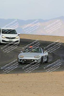 media/Jan-26-2025-SCCA SD (Sun) [[bcf61ed115]]/4-Women Novice/Session 1 (Lead-Follow)/